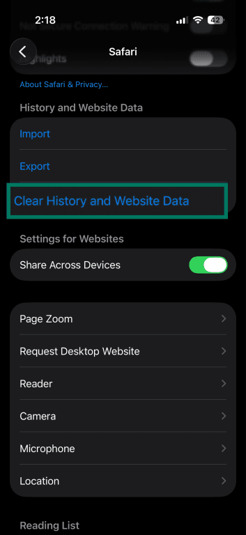 Safari settings showing Clear History and Website Data option.