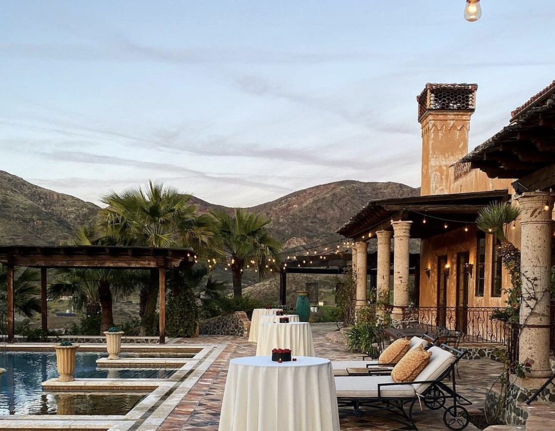Villa de la Vina, in Agoura Hills, California