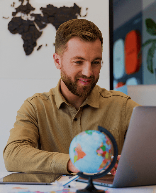 man-globe-laptop-attachment-attachment