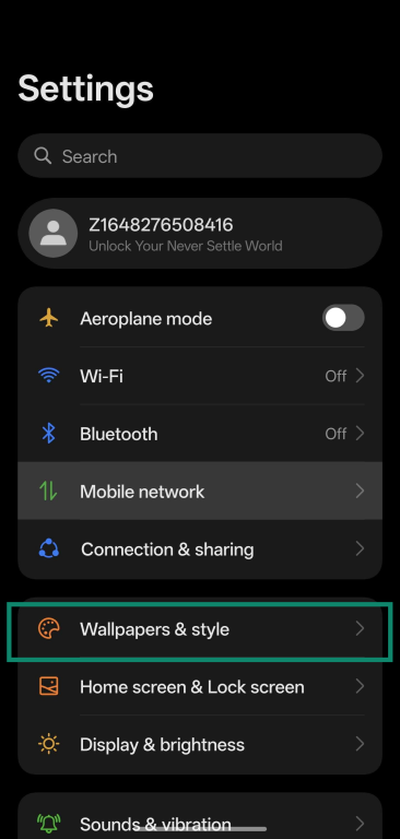 Screenshot showing how to access the Wallpapers & style menu from OnePlus' settings menu
